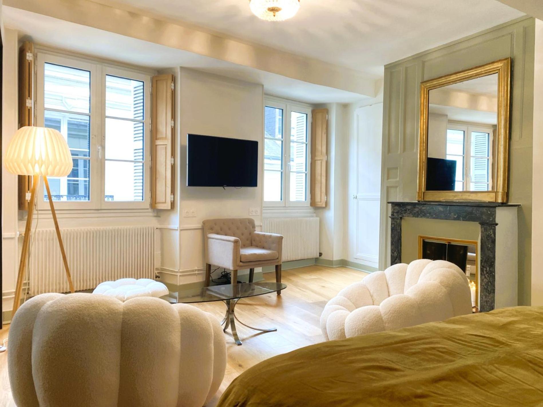 Appartement De Charme Au Coeur Du Centre Historique Tours Eksteriør billede